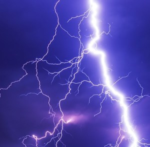 flash-2568381_960_720